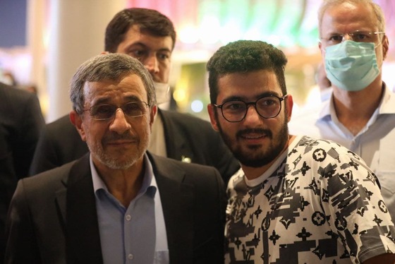 محمود احمدی نژاد در دبی