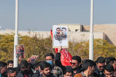 تشییع پیکر دو دانشجوی شهید حافظ امنیت در دانشگاه فردوسی