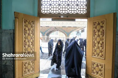 گزارش تصویری | یک روز برفی در حرم مطهر امام رضا(ع) - ۲۱ بهمن ۱۴۰۳