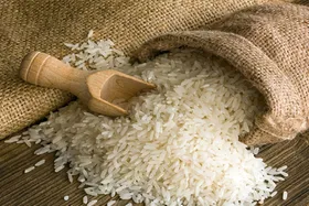خوردن برنج خام ضرر دارد؟
