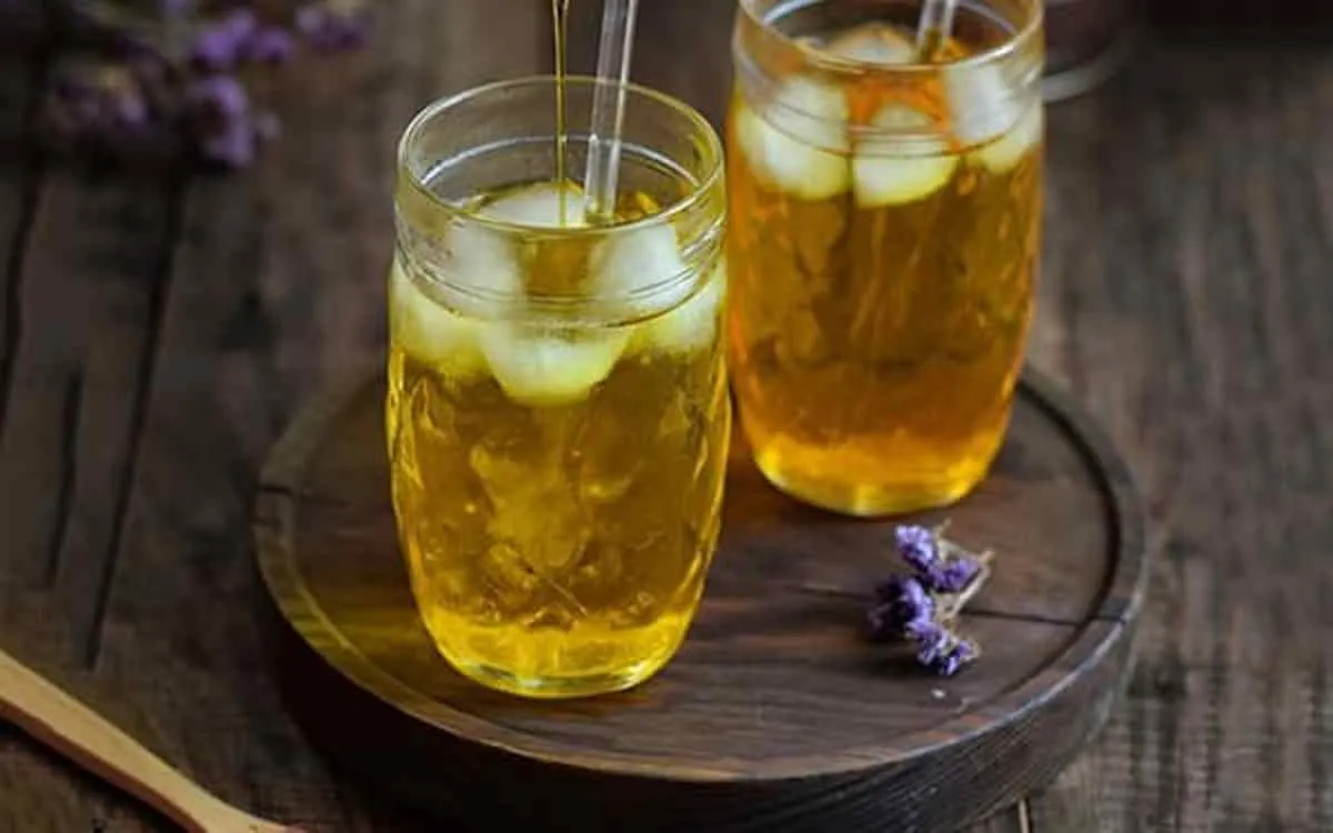 غلبه بر استرس و اضطراب با شربت زعفران و سنبل الطیب