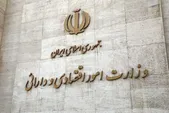 یک تحلیلگر اقتصادی: برای رفع چالش‌های اقتصادی، توانمندی دولت و وزیر کافی نیست