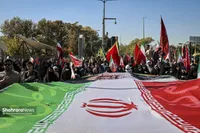 ویدئو | تایم لپسی زیبا از حضور باشکوه دانشجویان مشهدی در بزرگترین زنجیره انسانی دانشگاه‌های مشهد «جان فدا» از دانشگاه فردوسی تا میدان شهید کاوه