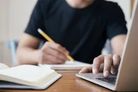 ظرفیت پذیرش در آزمون دکتری تخصصی در رشته‌های اصلی اعلام شد (۱۳ آذر ۱۴۰۴)