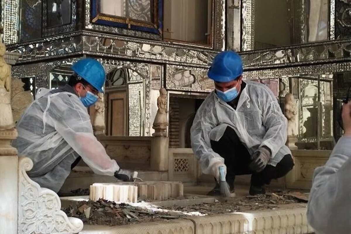 حفاظت اضطراری از تخت مرمرِ کاخ گلستان
