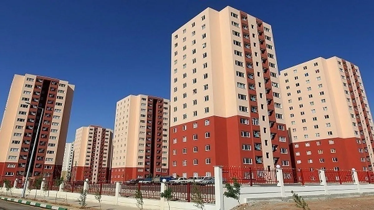 جزئیاتی از ساخت خانه در ایران توسط چینی‌ها