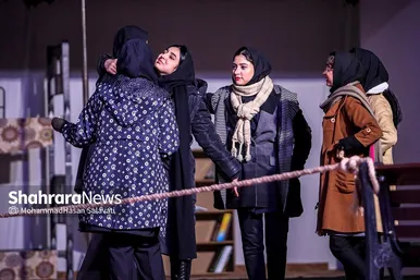 نمایش کمدی «کو رای مو؟ »