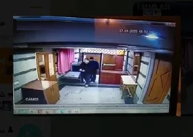 ویدئو | لحظه ورود مهاجم به سفارت آذربایجان در تهران