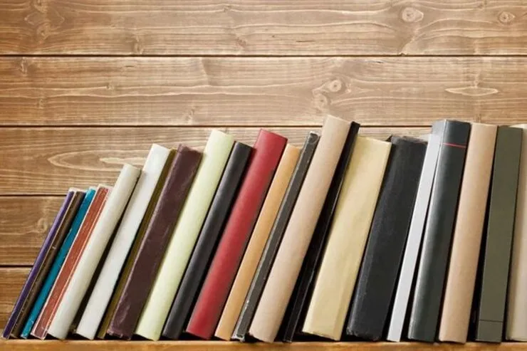 ایستگاه دائمی کتابخوانی در وزارت ارتباطات