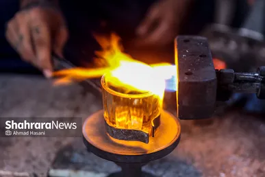 کارگاه شیشه گری سنتی