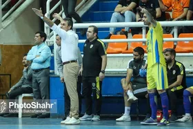 حسن&zwnj;زاده: روند خوب فرش&zwnj;آرا را تا نیم&zwnj;فصل دوم حفظ می&zwnj;کنیم