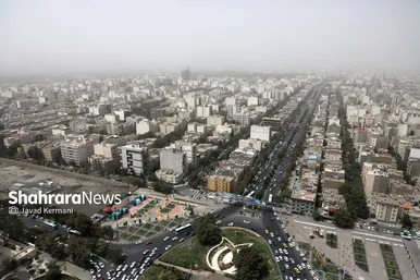 تصاویری از آلوده‌ترین صبح مشهد در قرن جدید (۱۵ مرداد ۱۴۰۲)