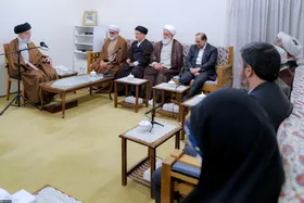 دیدار اعضای هیئت&zwnj;علمی پنجمین کنگره جهانی حضرت&zwnj;رضا(ع) با رهبر معظم انقلاب
