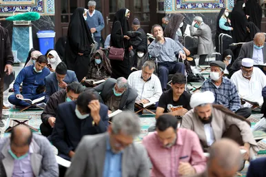 ترتیل خوانی قرآن کریم در مسجد گوهرشاد حرم مطهر رضوی