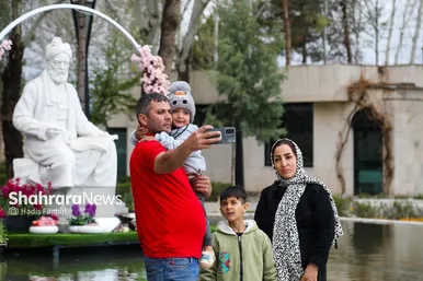 گزارش تصویری | گردشگران نوروزی در آرامگاه فردوسی