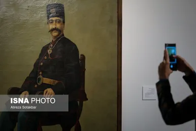 عکس‌هایی از نمایشگاه «چشم در چشم: پرتره در هنر مدرن و معاصر»