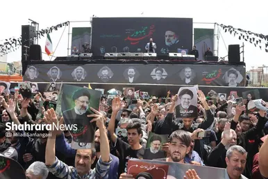 عکس‌هایی از انتظار مردم در خیابان امام‌رضا(ع)