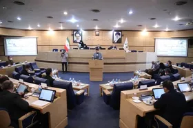 رئیس شورای شهر مشهد: رعایت&zwnj;نکردن قانون از سوی مسئولان پذیرفتنی نیست