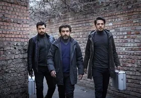 ساعت پخش و ساعت تکرار ادامه سریال گاندو ۲ از شبکه ۳ صداوسیما