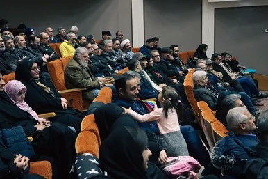  مراسم رونمایی کتاب «آسید محسن» شخصیت نگاری تئاتر مشهد 