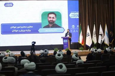 بازدید وزیر ورزش و جوانان از نمایشگاه «هم آهنگ»