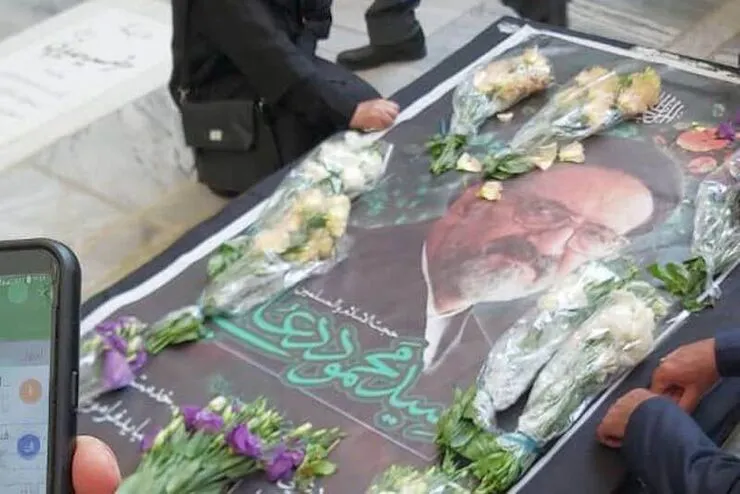 پیکر حجت‌الاسلام دعایی در حرم امام راحل آرام گرفت