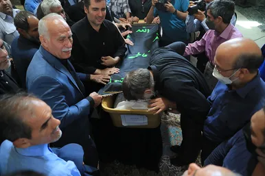 تشییع پیکر مرحوم «مهدی صباغی»