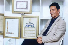 یادی از محمدتقی جعفریان، اولین مدیر تربیت بدنی خراسان | ایستاده، کنار خط