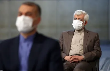 دیدار جمعی از مسئولان نظام و مهمانان شرکت کننده در کنفرانس وحدت اسلامی با رهبر معظم انقلاب