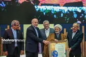 معرفی مفاخر مشهد، پایه تقویت هویت ملی و دینی است | نشان مشهدالرضا(ع)، بستری برای ترویج گفتمان هویت، ایثار و خدمت