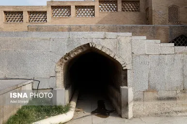 گزارش تصویری | زاینده‌رود خشکید؛ تاریخ اصفهان تخریب شد!