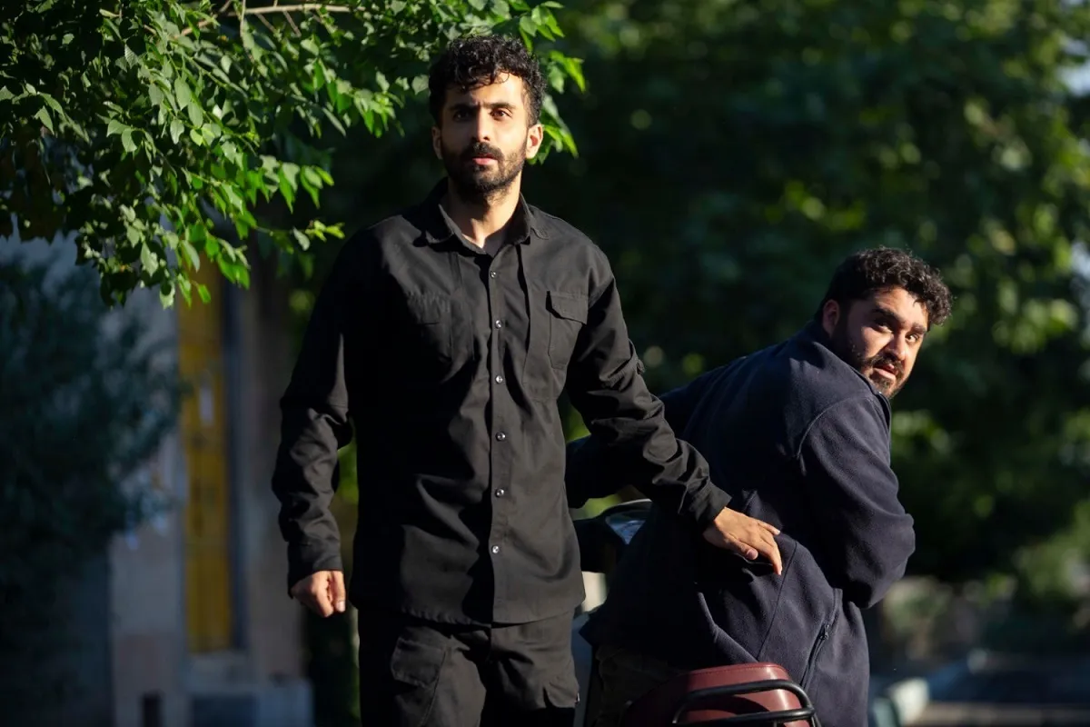 علیرضا جعفری با فیلم آن‌سوی آوار در راه سینما