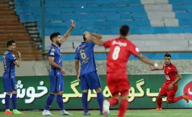 بیانیه باشگاه پرسپولیس علیه استقلال: مددی از برند استقلال سوء استفاده می&zwnj;کند