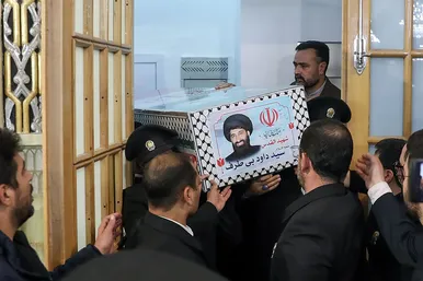 مراسم وداع با پیکر شهید سیدداوود بی‌طرف در حرم مطهر رضوی (ع)