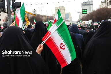 حضور باشکوه مردم مشهد در راهپیمایی ۲۲ بهمن -۳