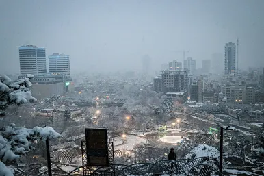  بارش اولین برف پاییزی در مشهد 