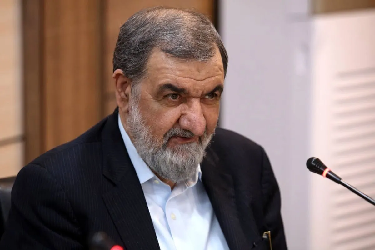 رضایی: کناره گیری به نفع جبهه انقلاب، فداکاری است