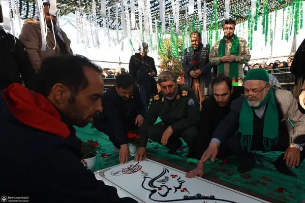 شهید گمنام وطن در آغوش حاشیه شهر آرام گرفت 