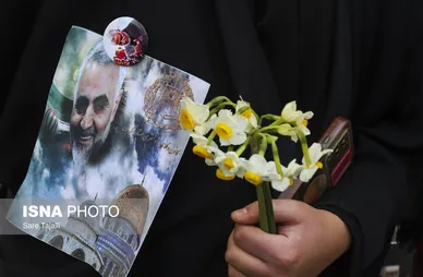 عکس‌هایی از مراسم سالگرد شهادت حاج قاسم سلیمانی در گلزار شهدای کرمان