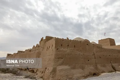 ایران زیباست | قلعه سریزد