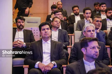 گزارش تصویری | آیین رونمایی و تحویل ۴۲ دستگاه خودروی سنگین خدمات عمومی به شهرداری‌های خراسان رضوی
