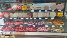 کورس سوسیس و کالباس با گوشت قرمز