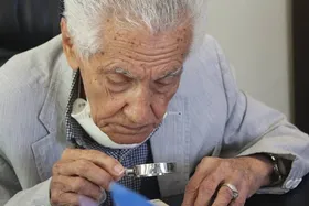 درباره احمد سمیعی گیلانی، شناخته&zwnj;ترین ویراستار ایران