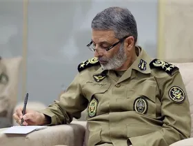 پیام فرمانده کل ارتش در آستانه چهل و یکمین سالگرد پیروزی انقلاب اسلامی