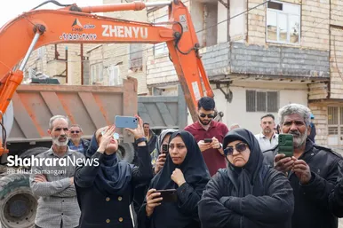 گزارش تصویری | مراسم کلنگ‌زنی اجرای طرح اگو در محلات مهرآباد و طرحچی مشهد (۱۸ اسفند ۱۴۰۳)