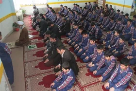 وزیر آموزش و پرورش: نماز در مدارس اجباری نیست اما باید دانش&zwnj;آموزان را تشویق کنیم