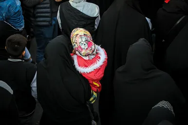 تشییع دو تن از شهدای حادثه تروریستی گلزار شهدای کرمان در مشهد