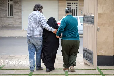 واکسیناسیون سالمندان بالای ۸۰ سال در مشهد