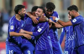 فیفا آب پاکی را روی دست استقلال ریخت؛ جذب بازیکن آزاد هم ممنوع