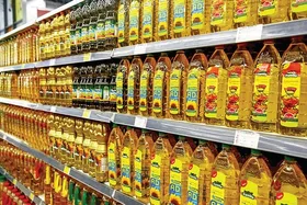 تغییرات قیمت کالا&zwnj;های اساسی در یک سال گذشته؛ روغن مایع بیشتر از روغن جامد گران شد